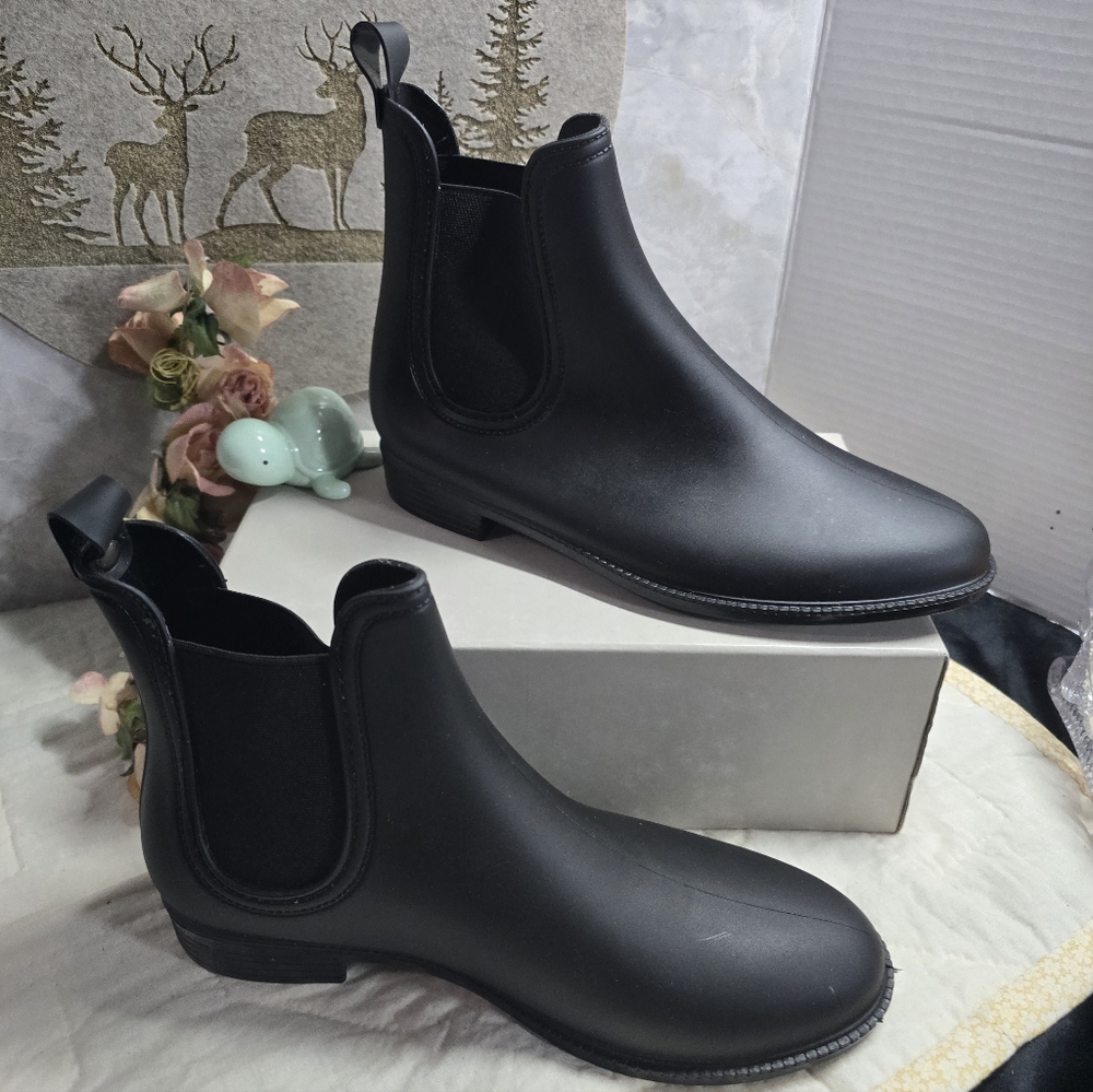 Classic Black Chelsea RAIN Ankle Boots - Slicker Boots Sz 8.5/9